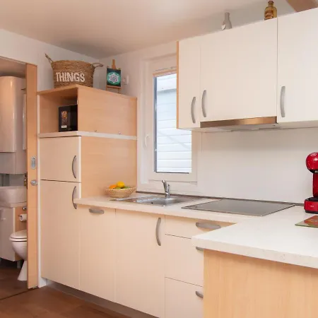 Eldamar Floating House Portoroz Apartman Kültér fotó